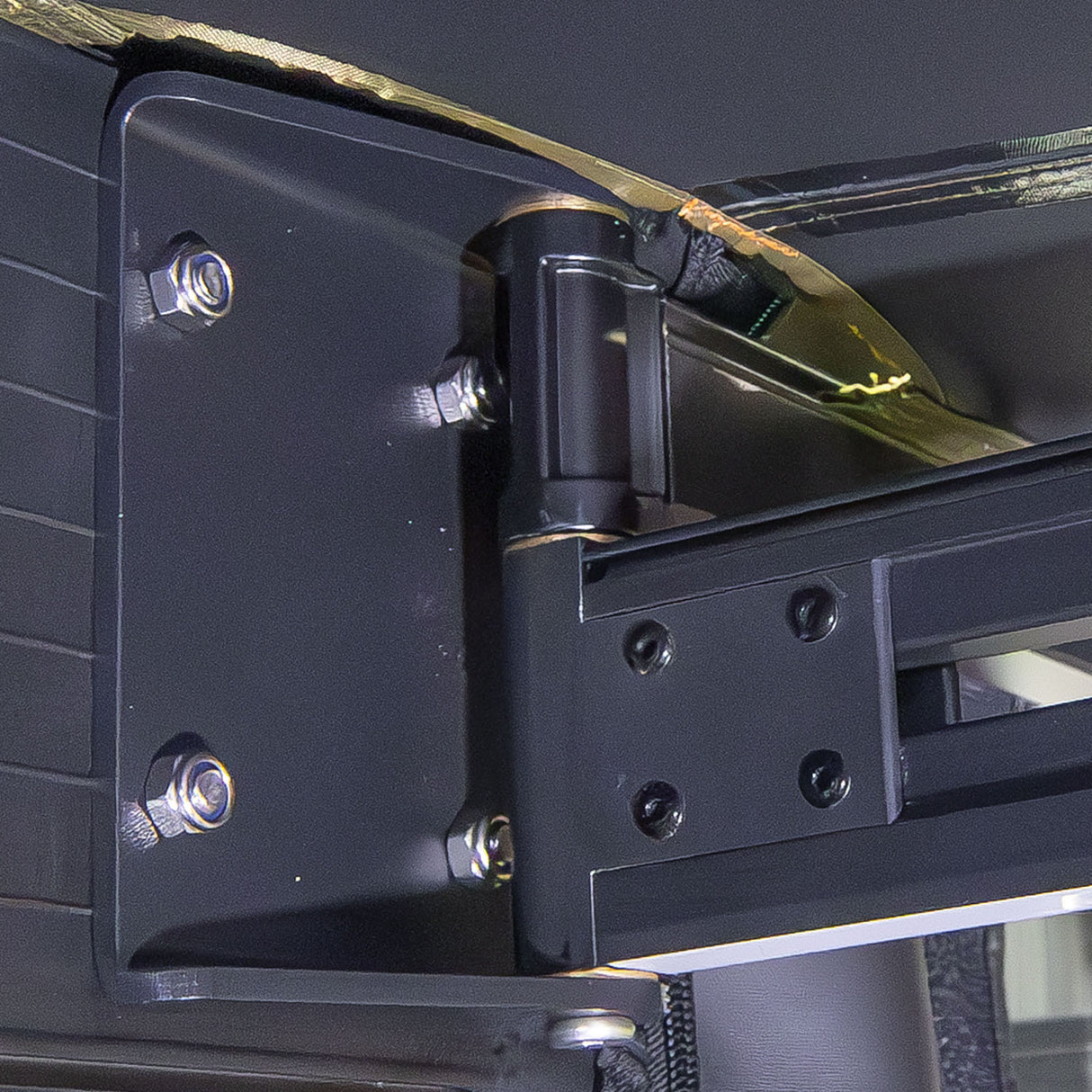 PEREGRINE PRO 6 ARM FREESTANDING 270-DEGREE AWNING - BaseCamp Provisions