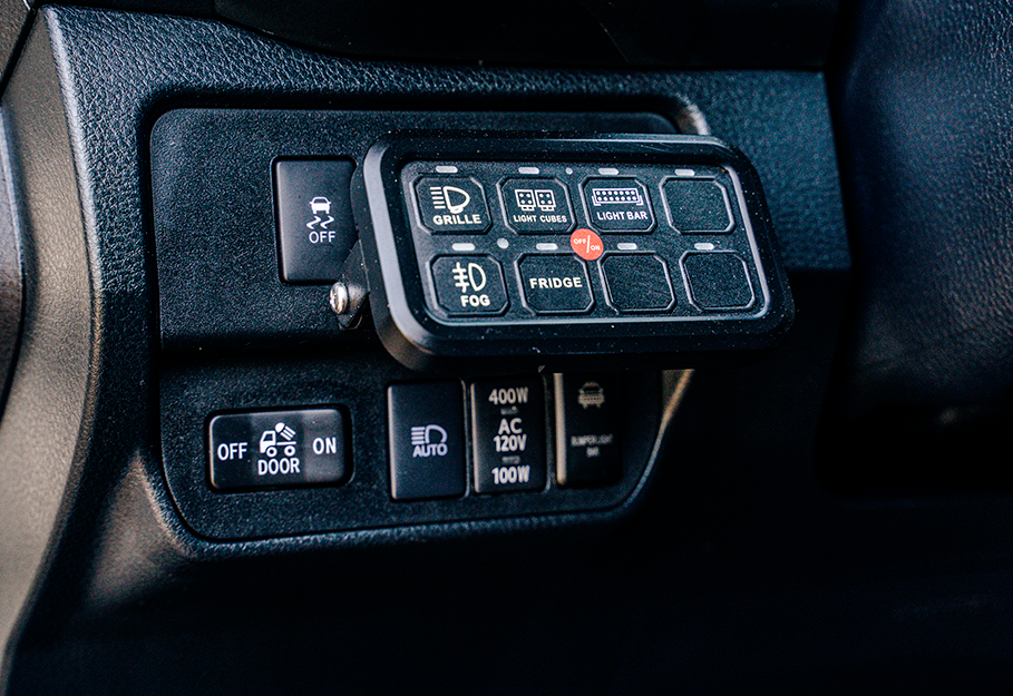 Vehicle Accessory 8 Switch Control System (Blue Backlighting) - BaseCamp Provisions