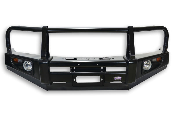 DOBINSONS 4X4 CLASSIC BLACK DELUXE BULL BAR – TOYOTA LANDCRUISER 200 SERIES (2016+)(BU59-3714) - BaseCamp Provisions