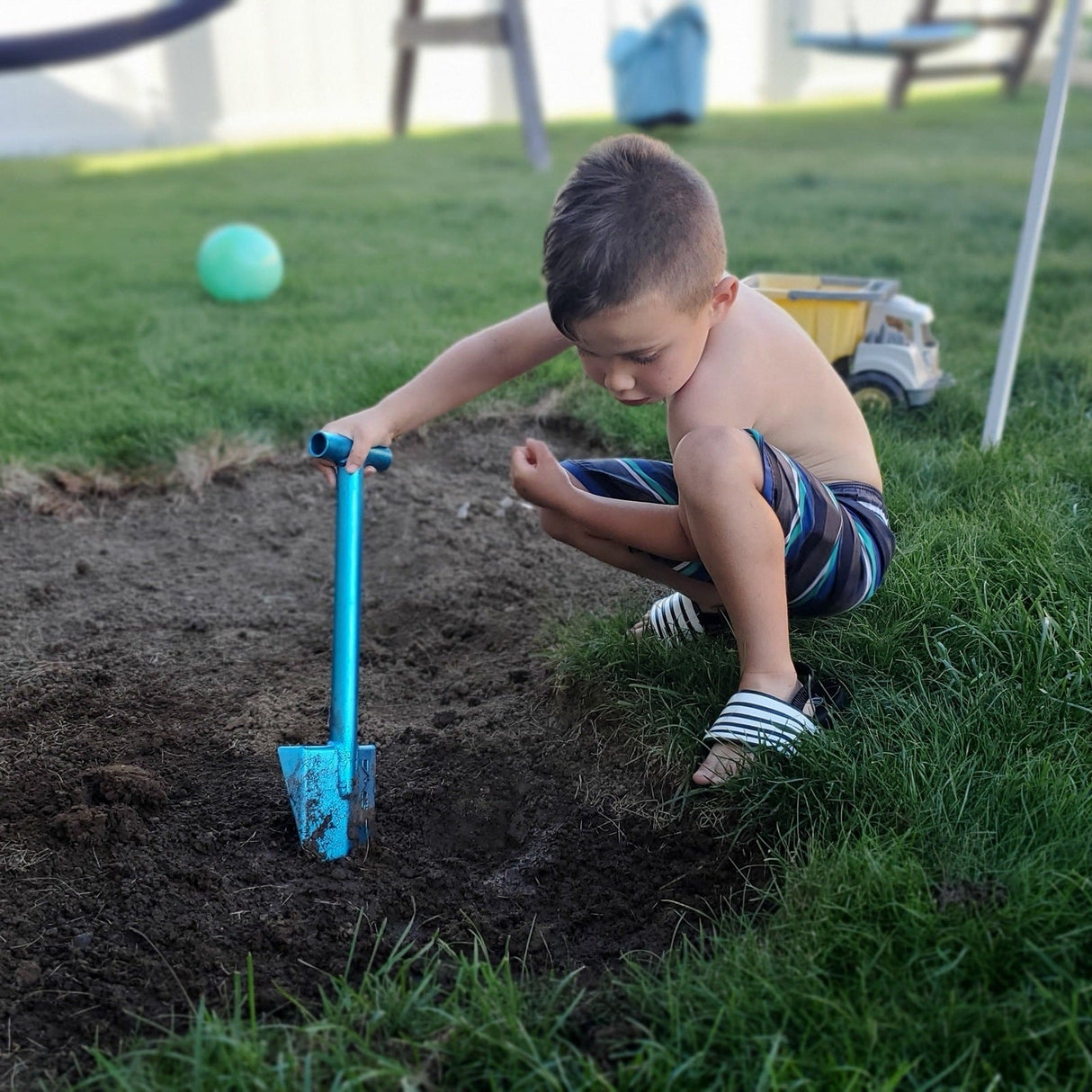 DMOS Nomad Mini Shovel - BaseCamp Provisions