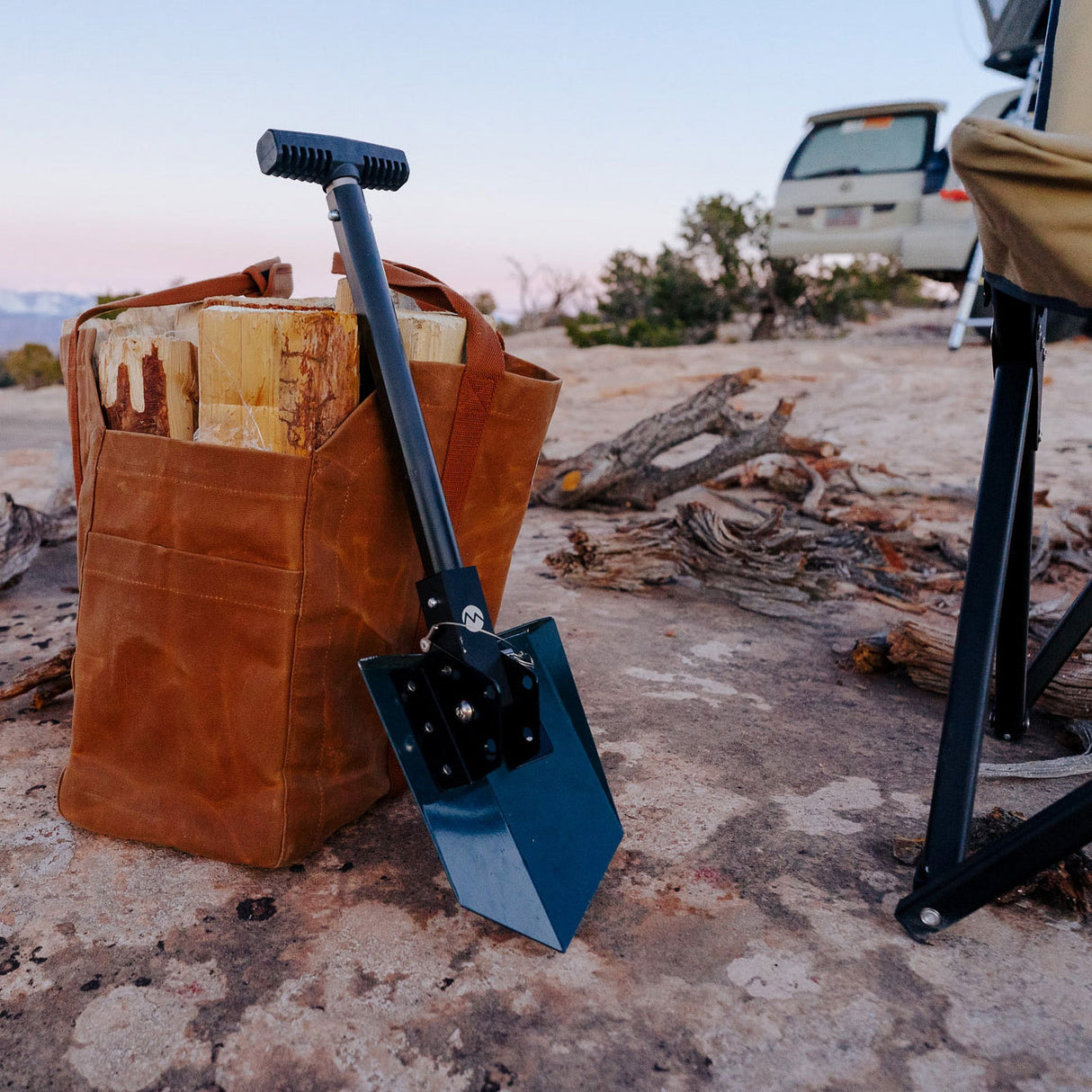 DMOS Compact Delta Shovel - BaseCamp Provisions