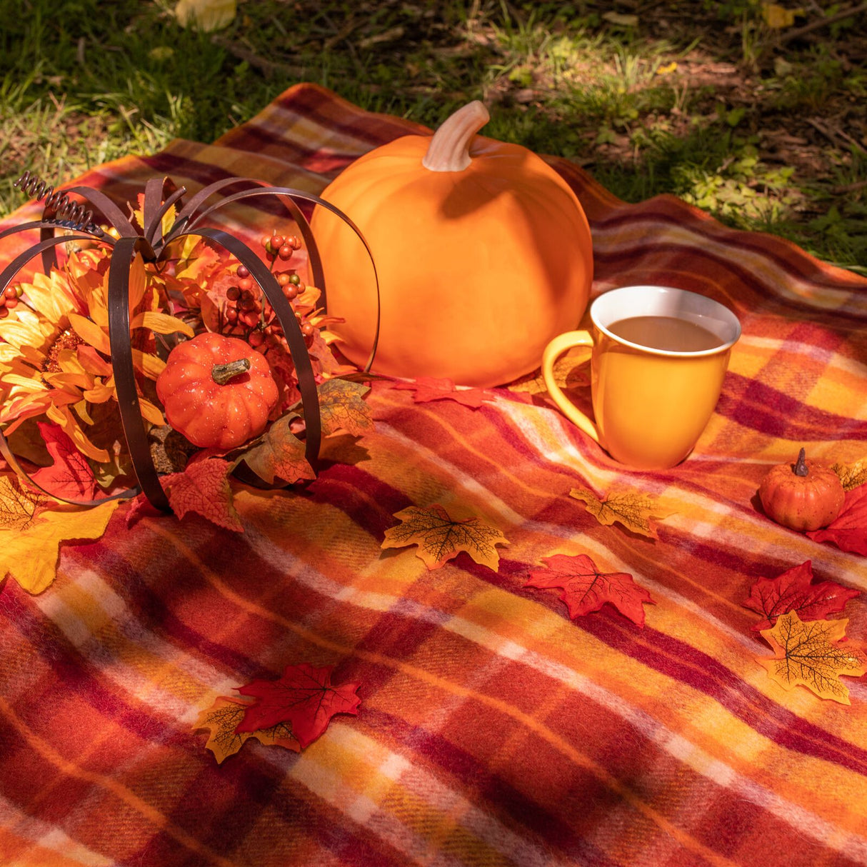 Swiss Link- Pumpkin Spice Classic Wool Blanket