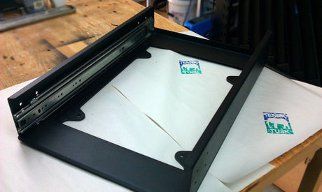 DOCKING STATION FOR STANDARD & MID-SIZE FRONT PULL SLIDES -TEMBO TUSK - BaseCamp Provisions