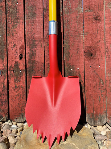 KRAZY BEAVER SHOVEL (TEXTURED RED HEAD / YELLOW HANDLE 45637) - BaseCamp Provisions