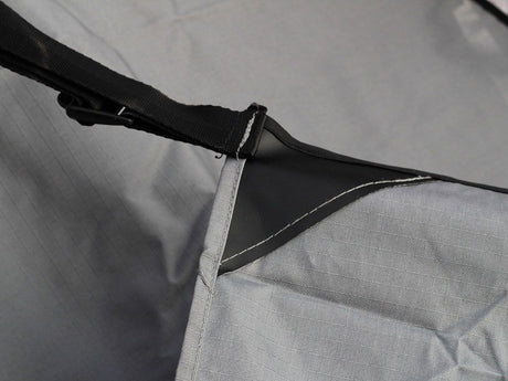 WIND/SUN BREAK FOR 2M AWNING / FRONT - BY FRONT RUNNER - BaseCamp Provisions